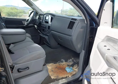 2007 Dodge Ram 1500 Slt/Trx4 Off Road/Sport from USA, damaged, VIN 1D7HU18P77S133552